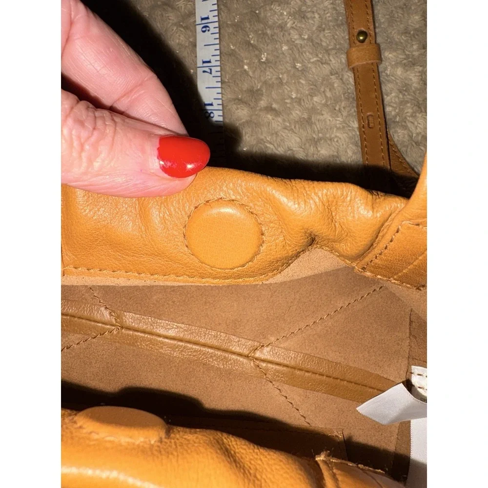 MADEWELL The Piazza Mini Caramel Genuine Leather Crossbody Bag Drawstring